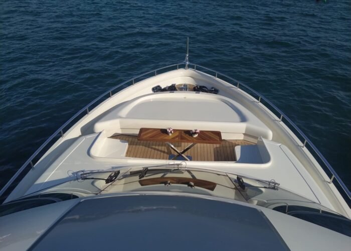 Bodrum yacht charter with private yacht and professional crew
