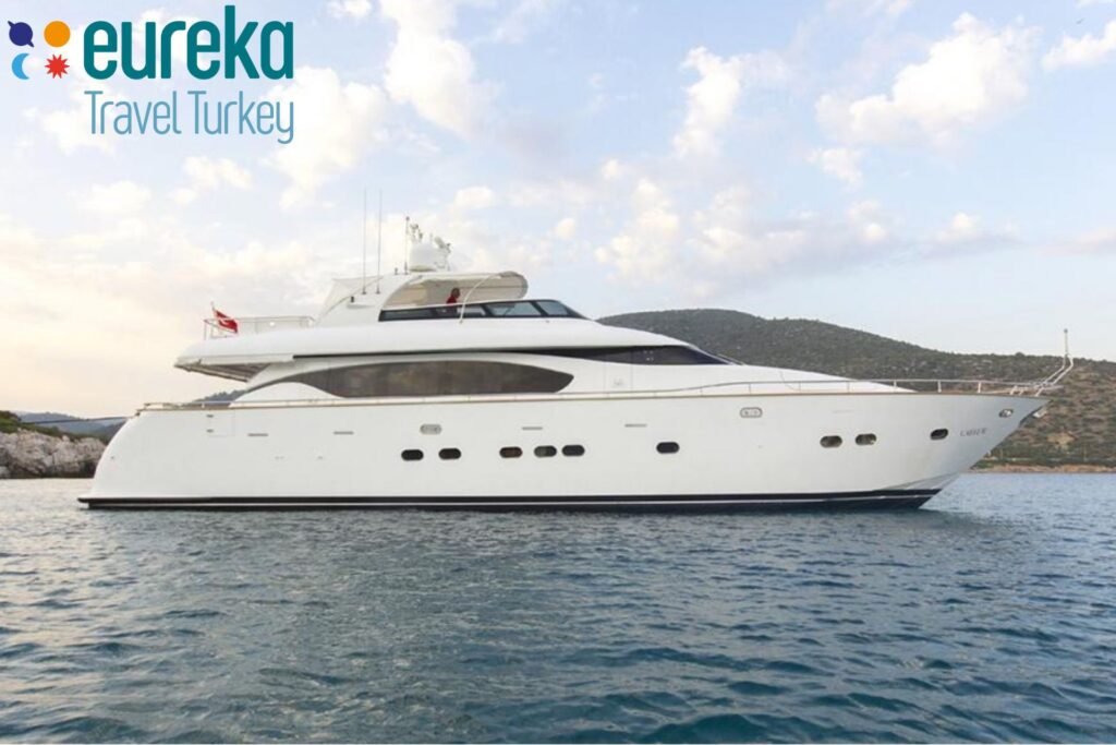 Bodrum yacht rental for private daily cruise with crew