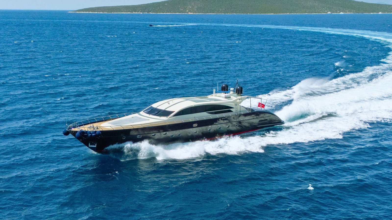LUX-KYN 35 metre luxury yacht charter in Bodrum