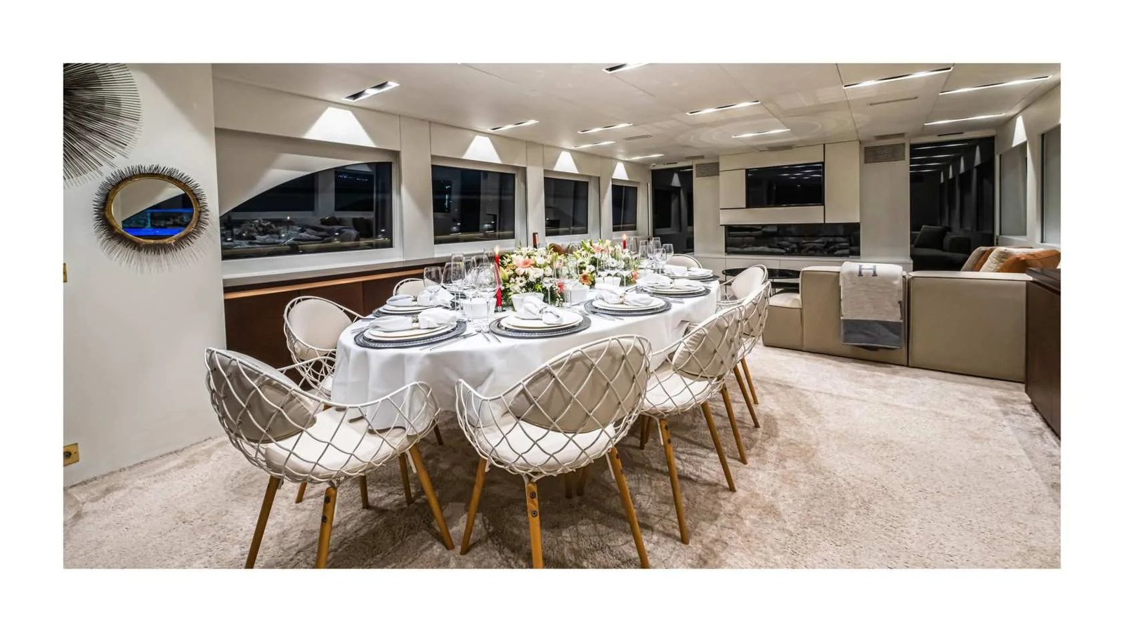 Dining salon aboard LUX40M yacht