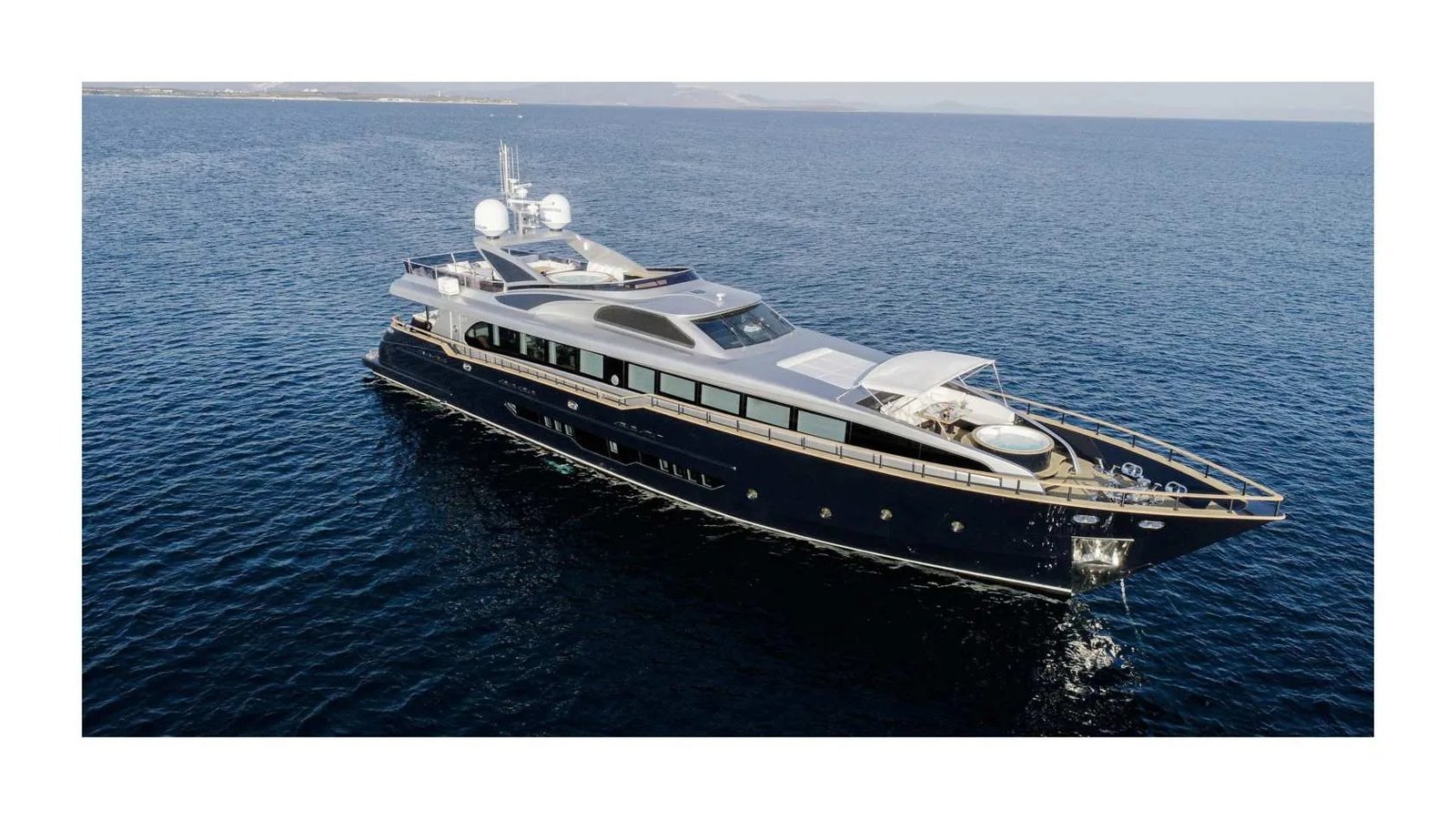 Ultra Luxury yacht charter in bodrum - exterior